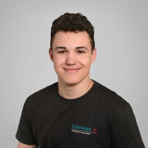 Schnueriger_Schreinerei_Innenausbau-Team-Silvano