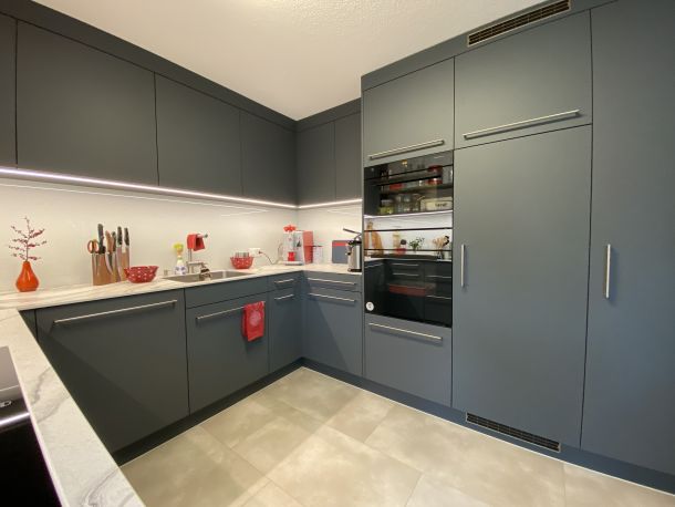 Schnueriger_Schreinerei_Innenausbau-Küche 01a